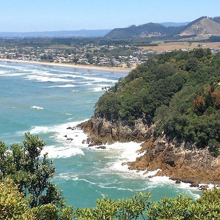 Waihi Beach Getaway-Studio, Ensuite & Private Deck Екстериор снимка
